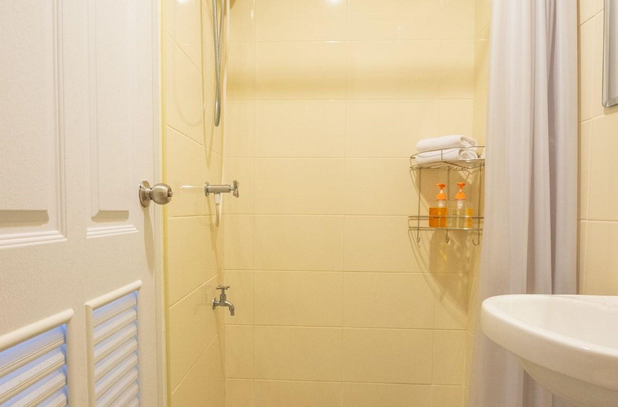Klean Residence Hotel Bangkok Buitenkant foto